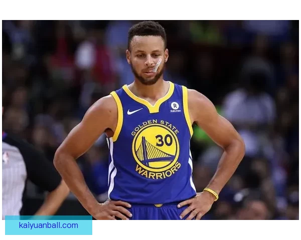 库里称文班走进更衣室燃起全队斗志竞争精神感染力十足